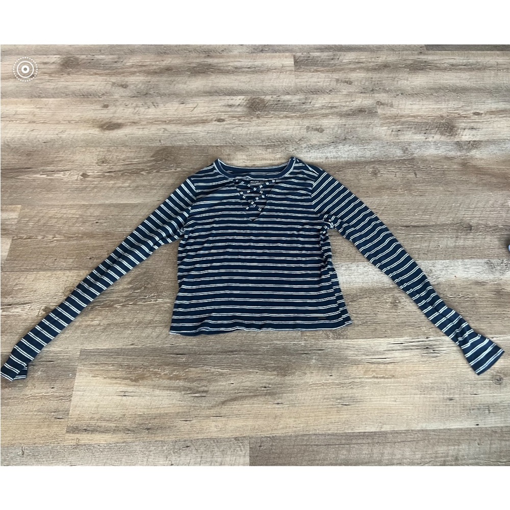 Hollister “Must Have Collection” Blue And White Striped Long Sleeve Size M